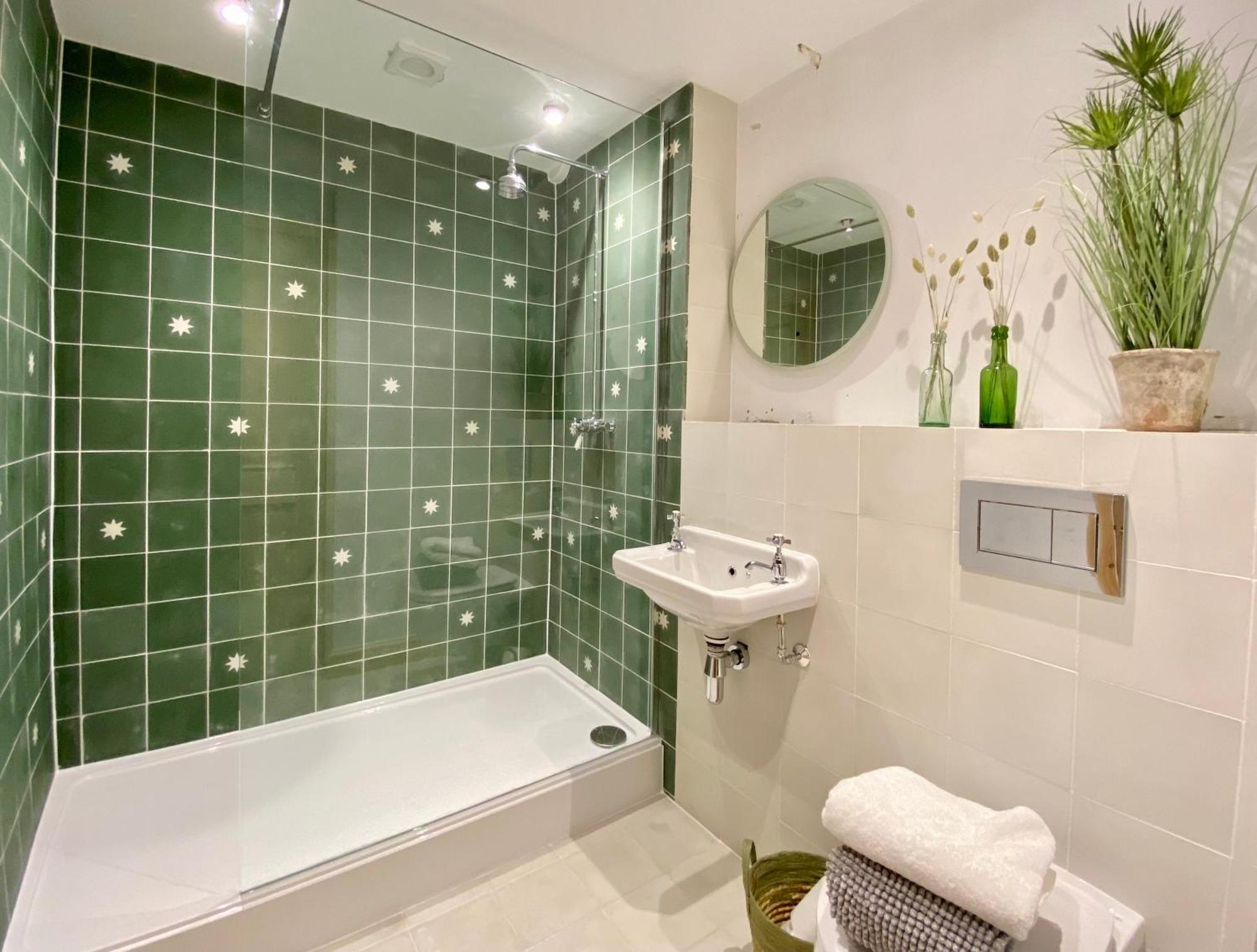 Victoria Bar Walls By Chateau Anna, Central York - Free Parking Luaran gambar